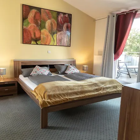 Haus Hillebrand 게스트하우스 3*