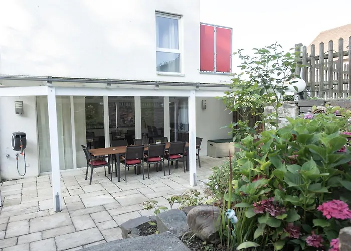 Haus Hillebrand Bed & Breakfast 3*